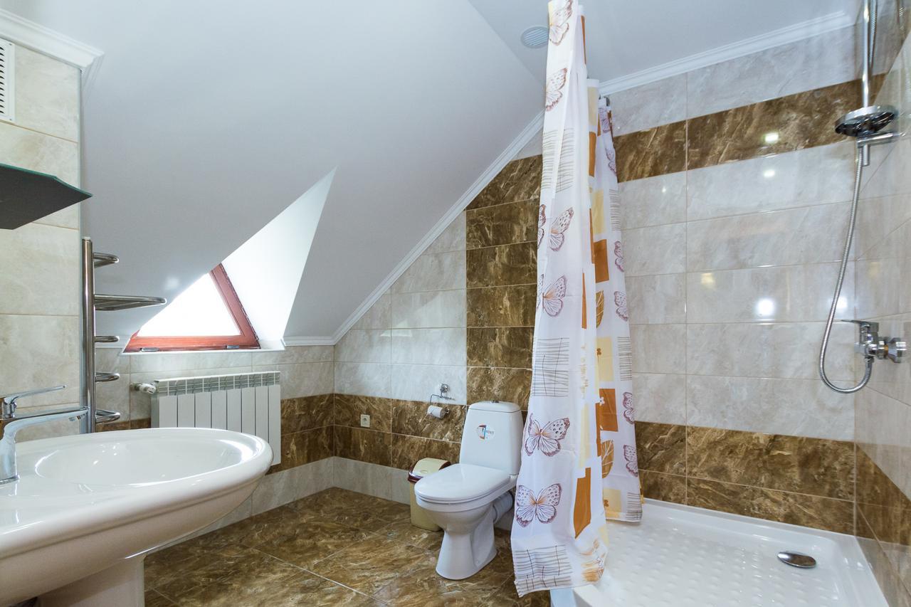 Zolota Rybka Villa Skhidnytsia Exteriör bild